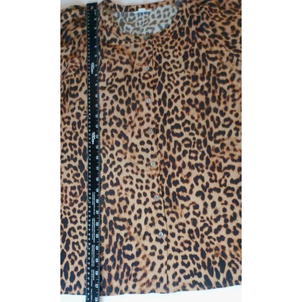 J Jill Blouse Med Leopard Print Rayon Henley Womens NWT Long Sleeve Relaxed Fit - Picture 4 of 7
